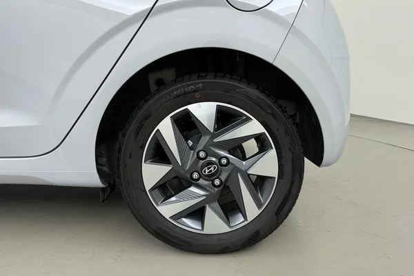 Hyundai i10 (2025) — foto 14 van 17