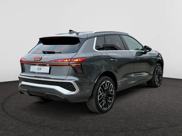 AUDI Q3 SUV e-hybrid (PHEV) (2025) — foto 12 van 26