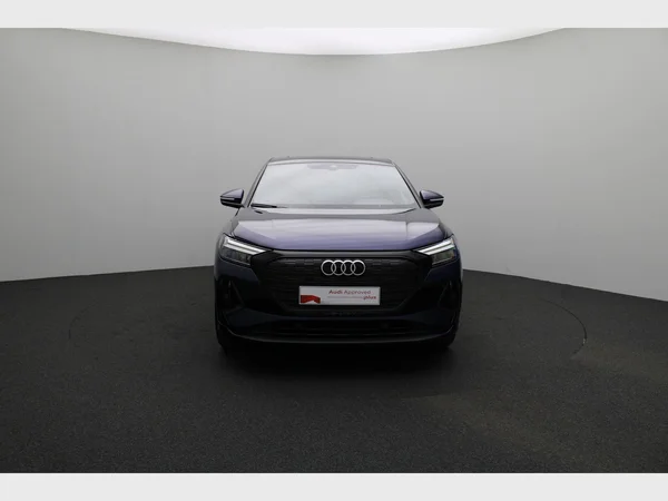 AUDI Q4 Sportback e-tron (2025) — foto 19 van 26