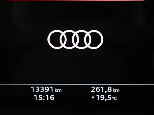 AUDI RS e-tron GT (2025) — foto 11 van 27