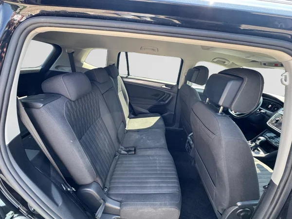 VOLKSWAGEN Tiguan Allspace (2023) — foto 21 van 21