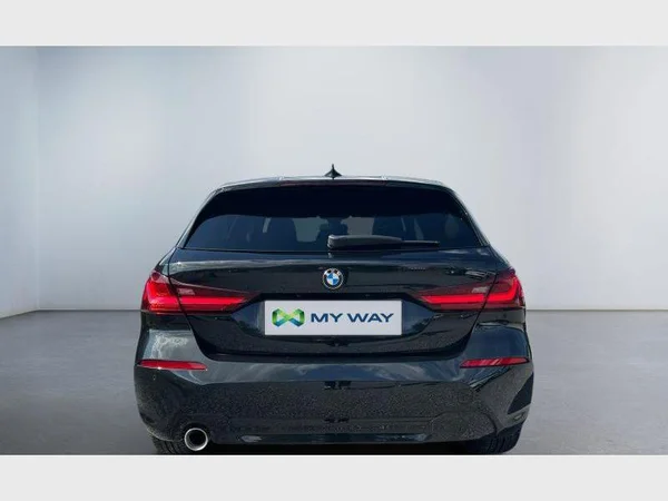 BMW 1 Hatch (2021) — foto 24 van 29