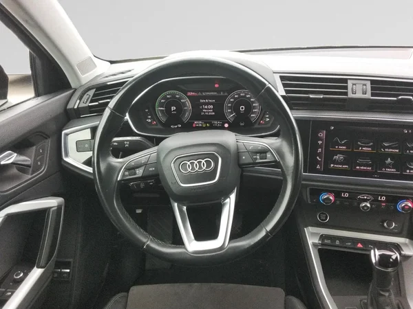 AUDI Q3 PHEV (2021) — foto 4 van 24