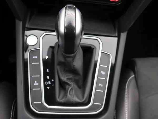 Volkswagen Passat (2022) — foto 19 van 30