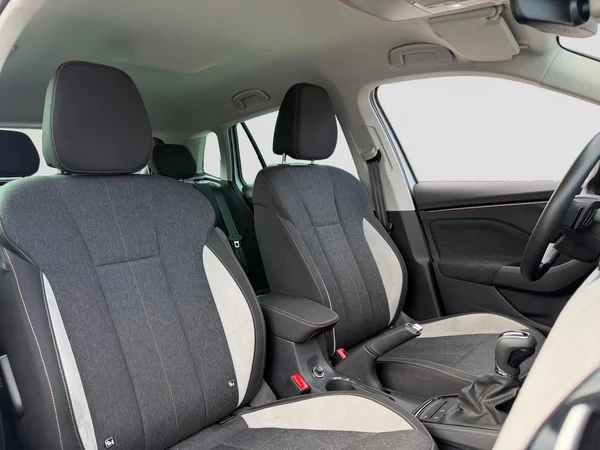 SKODA Kamiq (2024) — foto 4 van 24
