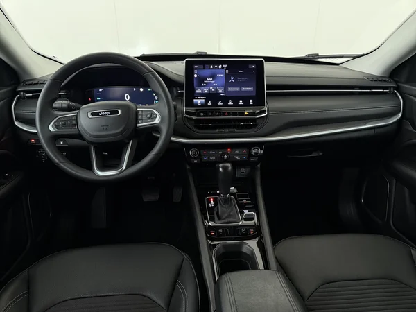 JEEP Compass (2023) — foto 30 van 30