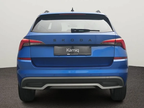 SKODA Kamiq (2021) — foto 9 van 15