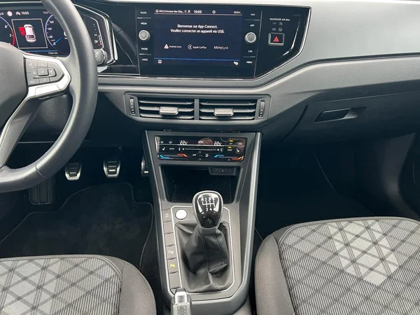 VOLKSWAGEN Taigo (2022) — foto 17 van 18