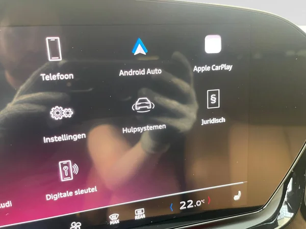 AUDI A5 Avant (2025) — foto 12 van 12