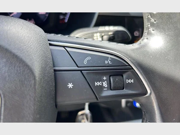 Audi Q3 (2019) — foto 27 van 35