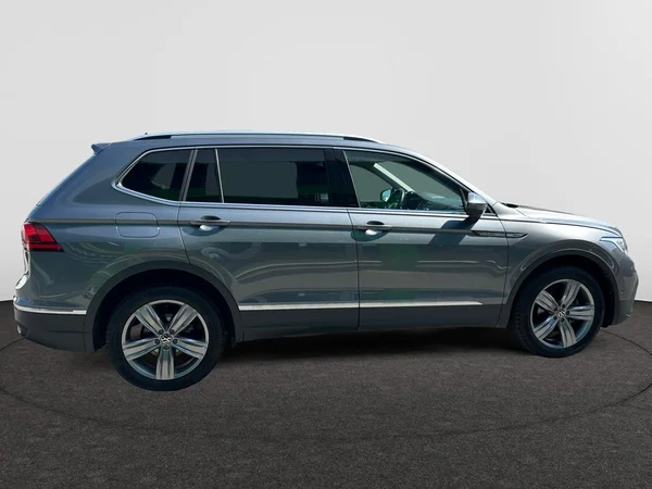 VOLKSWAGEN Tiguan Allspace Dsl (2022) — foto 5 van 23