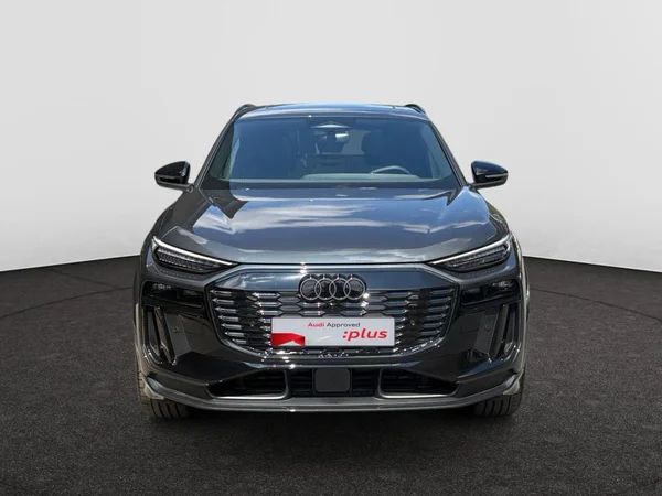 AUDI Q6 e-tron (2026) — foto 11 van 16
