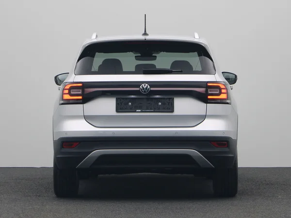 VOLKSWAGEN T-Cross (2021) — foto 15 van 19