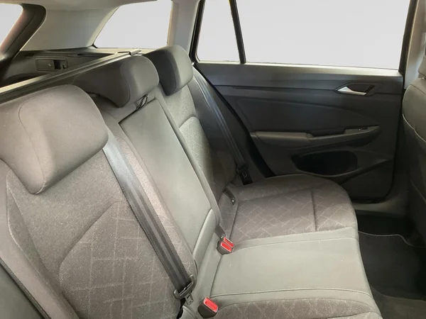 VOLKSWAGEN Golf VIII SW (2023) — foto 11 van 22