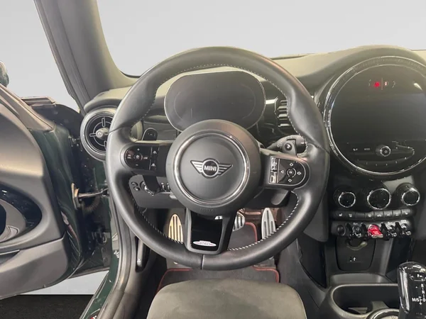 MINI Mini (F56 LCI II) (2022) — foto 3 van 20