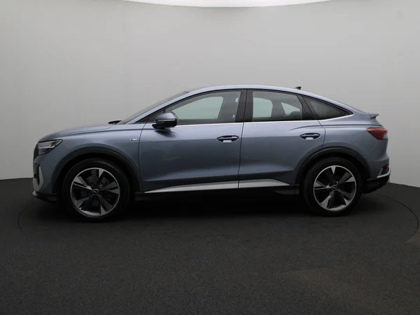 AUDI Q4 Sportback e-tron (2022) — foto 15 van 25