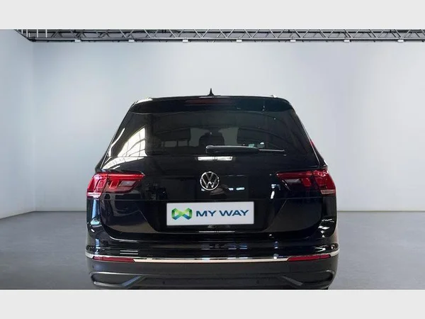 Volkswagen Tiguan Allspace (2022) — foto 27 van 29