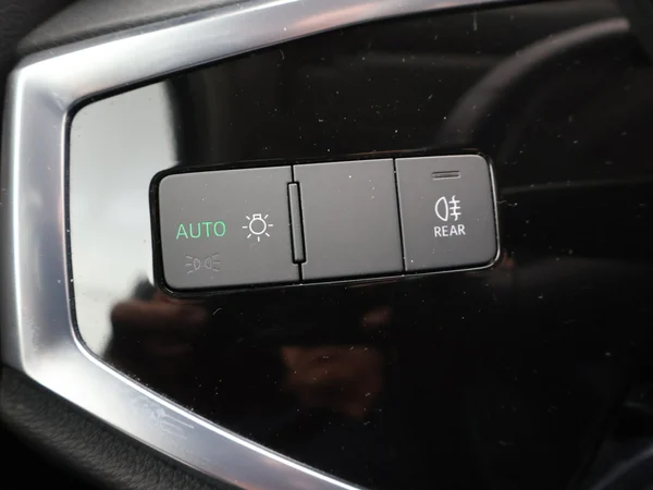 AUDI Q3 PHEV (2023) — foto 18 van 27
