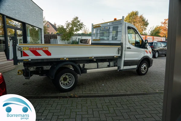 Ford Transit-2T (2024) — foto 2 van 27