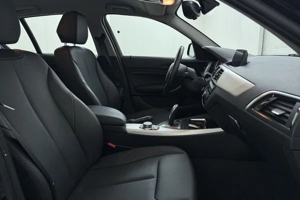 BMW 1 Hatch (f20 Lci) (2018) — foto 19 van 21