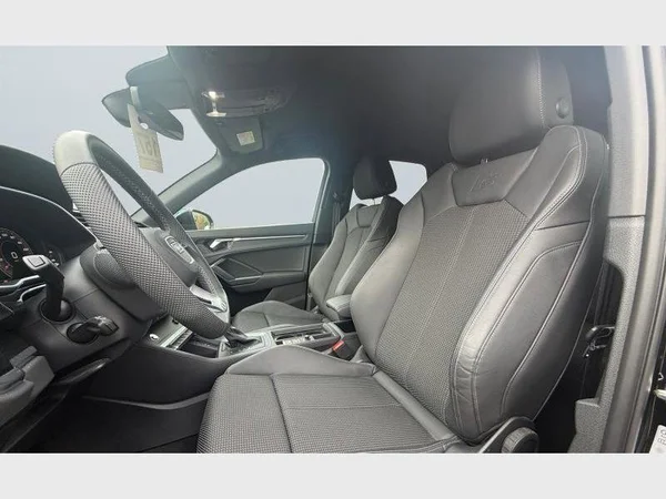 Audi Q3 (2025) — foto 2 van 27