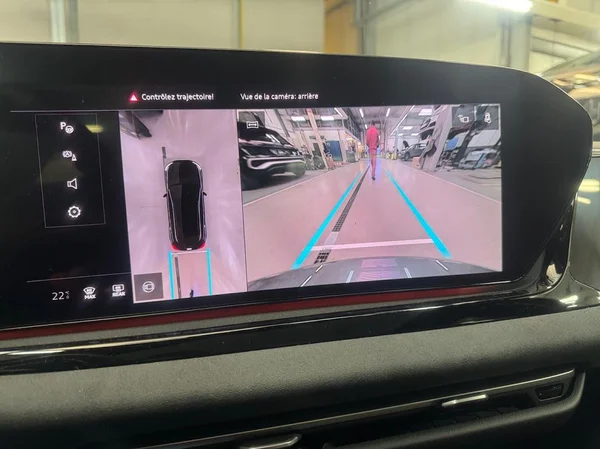 AUDI A5 Avant e-hybrid (PHEV) (2025) — foto 2 van 10