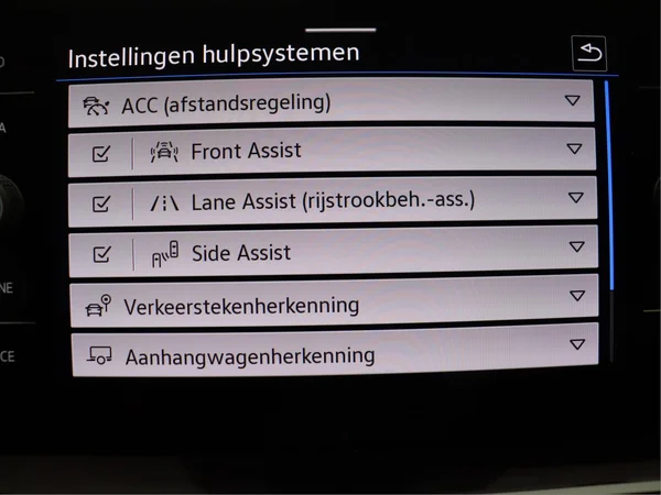 VOLKSWAGEN Taigo (2024) — foto 11 van 13