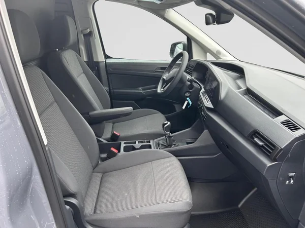 VOLKSWAGEN Caddy Cargo (2025) — foto 9 van 15