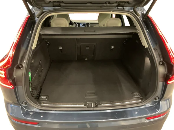 VOLVO XC60 (2019) — foto 23 van 24