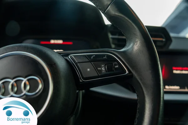 Audi A3 (2023) — foto 30 van 47