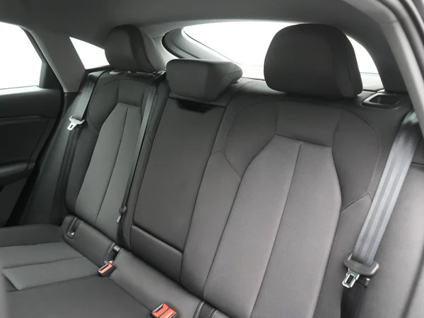 AUDI Q6 Sportback e-tron (2025) — foto 3 van 32