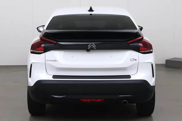 Citroen C4 (2024) — foto 13 van 18