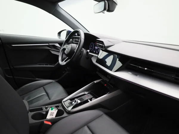Audi A3 (2021) — foto 28 van 38