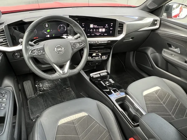 Opel Mokka-e (2022) — foto 38 van 38