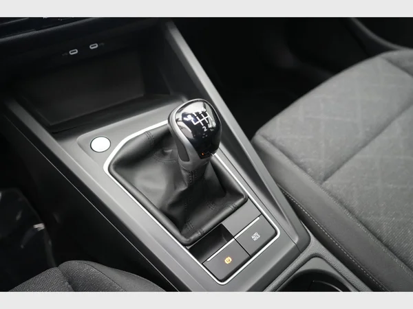 VOLKSWAGEN Golf VIII (2023) — foto 15 van 30