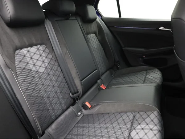 VOLKSWAGEN Golf VIII (2024) — foto 20 van 20