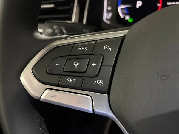 VOLKSWAGEN Taigo (2026) — foto 2 van 15