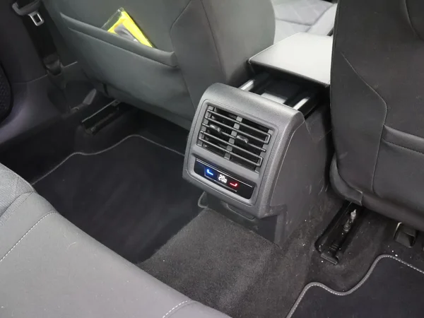 Volkswagen Golf (2022) — foto 4 van 25