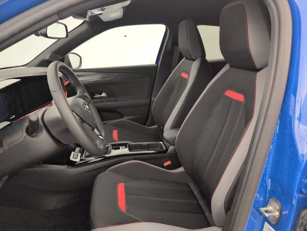 Opel Mokka (2023) — foto 8 van 22