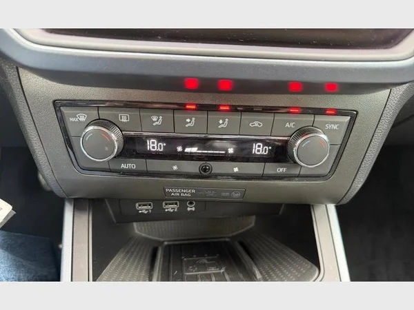Seat Arona (2020) — foto 17 van 27