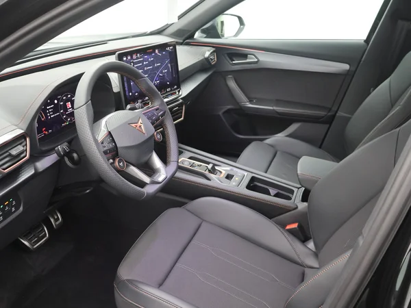 CUPRA Formentor e-Hybrid (PHEV) (2025) — foto 6 van 23