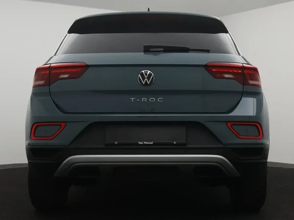 Volkswagen T-Roc (2025) — foto 15 van 24