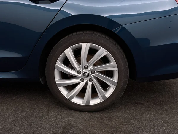 SKODA Octavia (2021) — foto 7 van 32