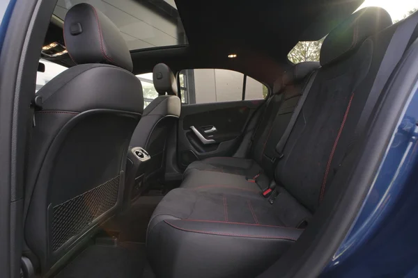 Mercedes-Benz A-Klasse (2024) — foto 8 van 31