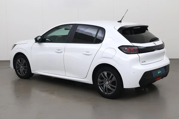 Peugeot 208 (2022) — foto 12 van 18