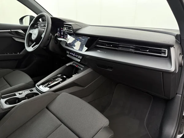 AUDI A3 Sportback (2025) — foto 10 van 18