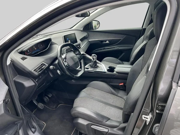Peugeot 5008 (2020) — foto 21 van 22
