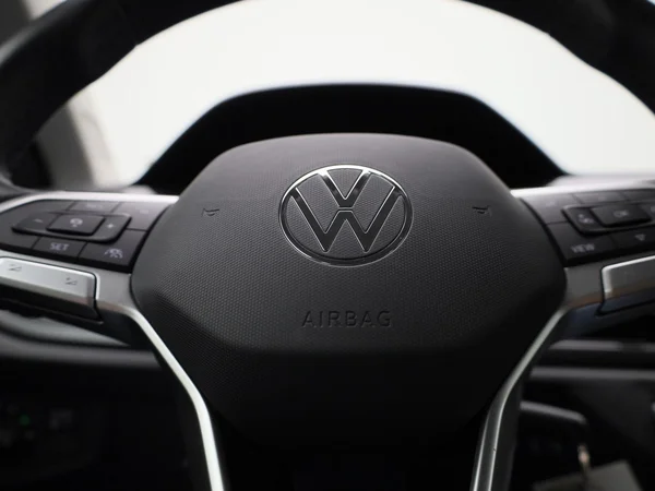 Volkswagen Taigo (2023) — foto 18 van 38