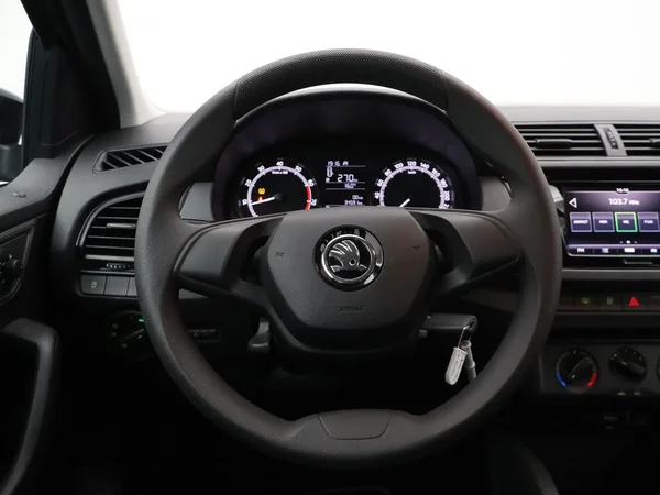 Škoda Fabia (2021) — foto 4 van 28