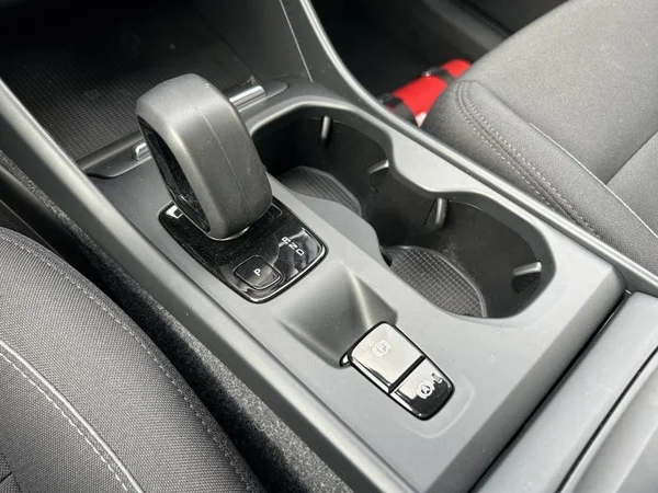 VOLVO XC40 (2022) — foto 13 van 30